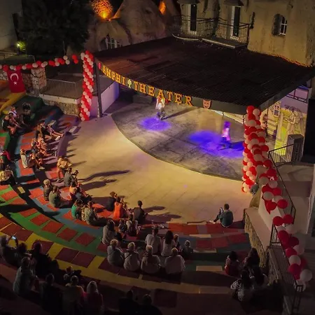 Lykia Botanika Fun & Club 4*