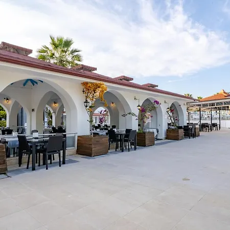 Lykia Botanika Fun & Club Hotel