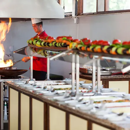 Lykia Botanika Fun & Club Hotel