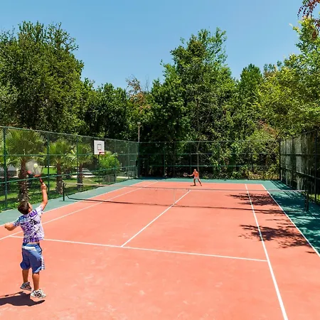 Ξενοδοχείο Lykia Botanika Fun & Club 4*