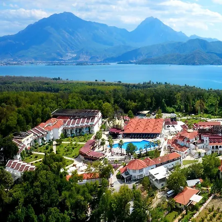 Lykia Botanika Fun & Club Hotel 4*