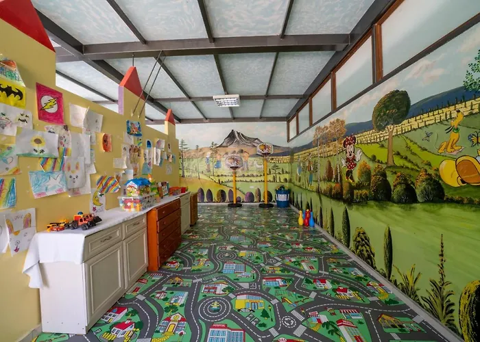 Lykia Botanika Fun & Club 4* فتحية